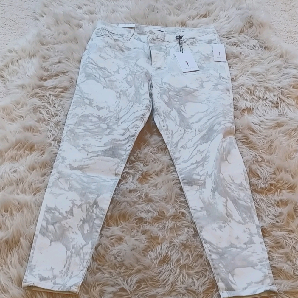 NWT Skinny Girl - Skinny Jeans Size 12-14
